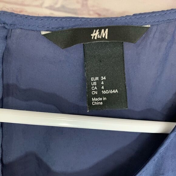 H&M size 4 blue romper - Picture 2 of 4